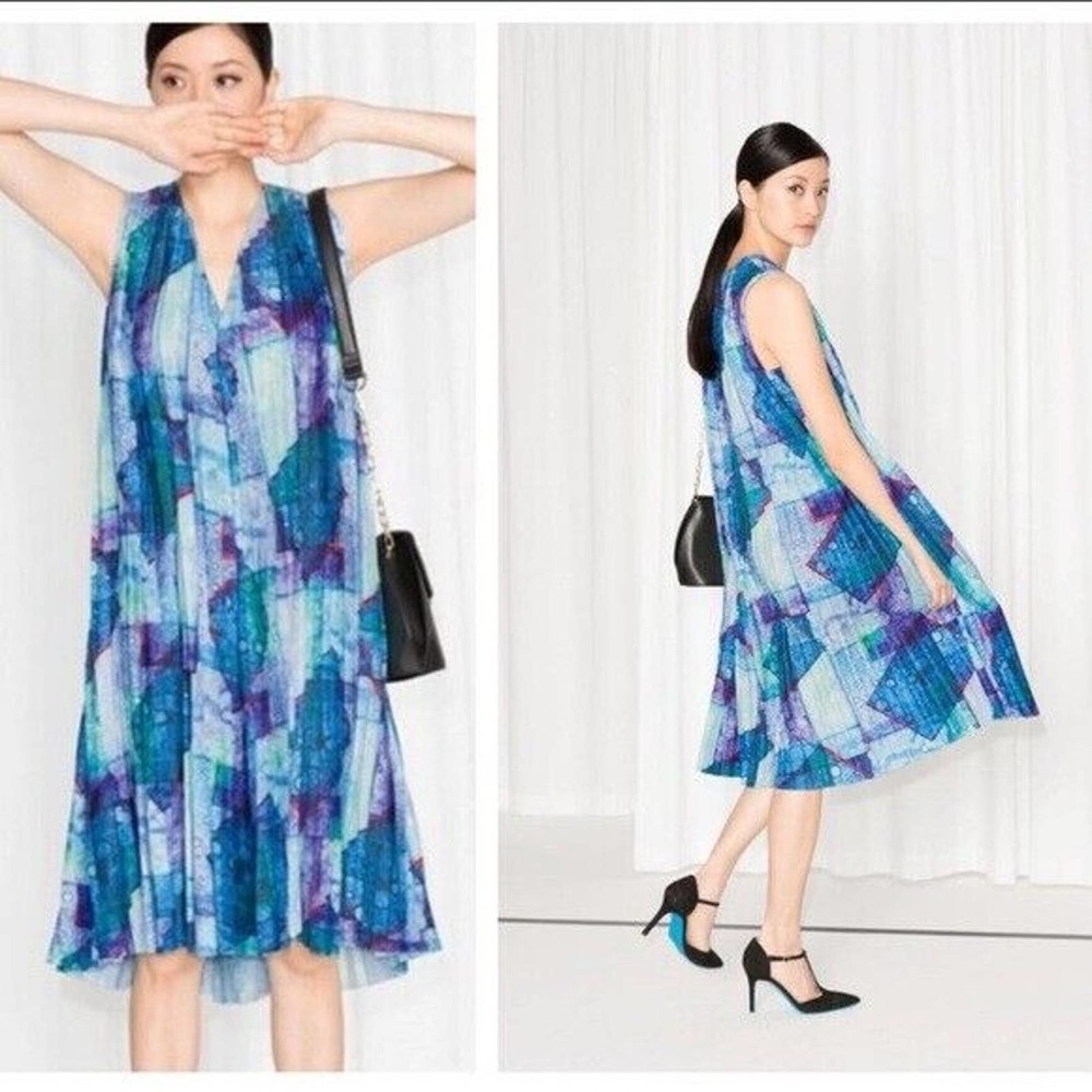 & Other Stories Blue and Purple Geometric Midi Dress - Picture 2 of 7